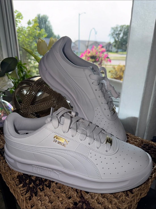 Puma Other - Puma White Low-Top Sneakers with Gold Lace Accents